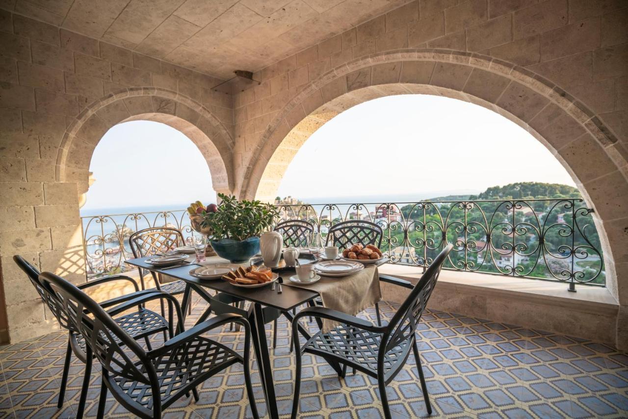 Elysium Living Parga Aparthotel Exterior photo